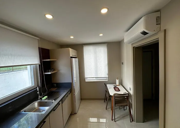 Side Holiday House
